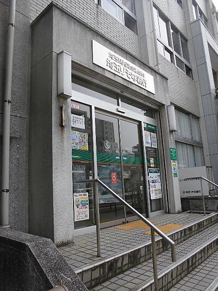 【周辺】【銀行】埼玉りそな銀行 県庁支店まで1035ｍ
