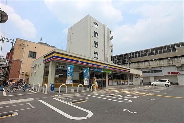 【周辺】【コンビニエンスストア】ミニストップ 越谷駅西口店まで183ｍ