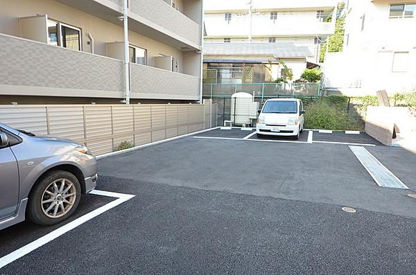 【駐車場】駐車場空き確認してください