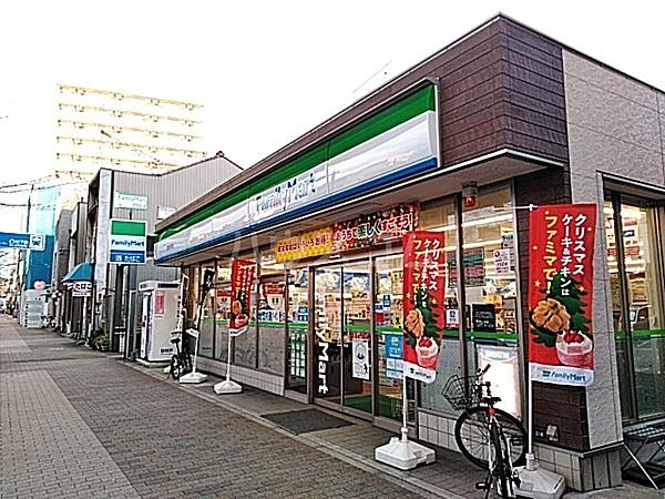 【周辺】【コンビニエンスストア】ファミリーマート浅間町駅前店まで425ｍ
