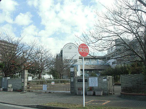 【周辺】【小学校】横須賀市立長浦小学校まで835ｍ