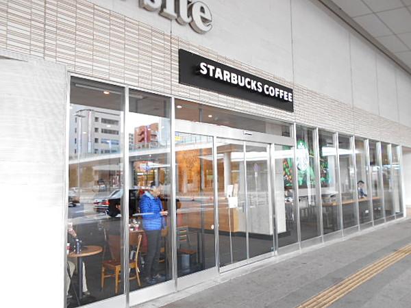 【周辺】【喫茶店・カフェ】スターバックスコーヒーイーサイト高崎店まで642ｍ