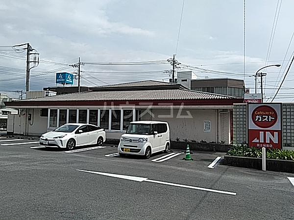【周辺】【ファミリーレストラン】ガスト 富士加島店まで217ｍ