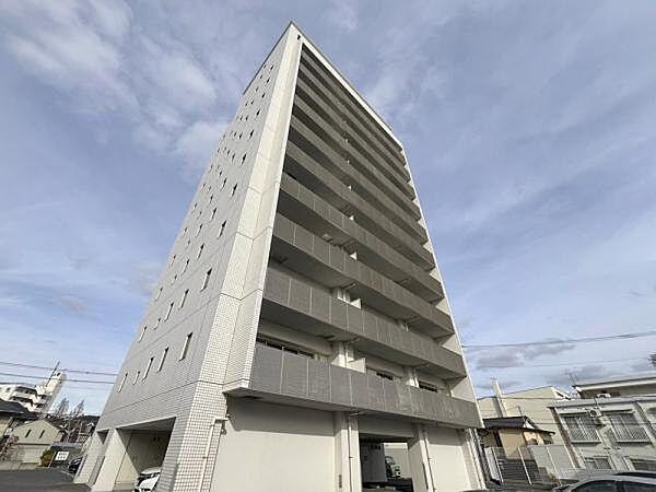 【外観】リベール清心町は「全部屋角部屋」設計の贅沢な仕様の分譲マンションです。