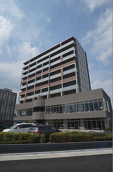 【外観】【外観写真】積水ハウス施工10F建RCマンション。埼京線北戸田駅まで徒歩2分の立地です。