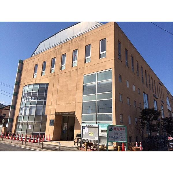 【周辺】図書館「富士見市立図書館ふじみ野分館まで1429m」