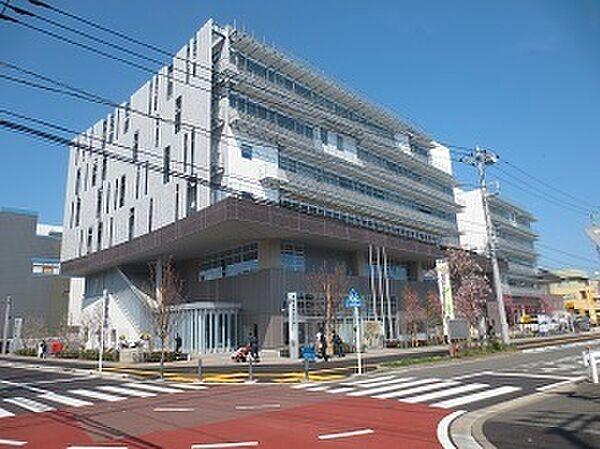 【周辺】役所「横浜市港南区役所まで735m」