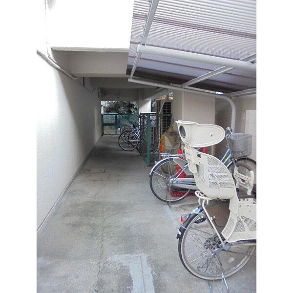 【周辺】駐輪場　バイク置場