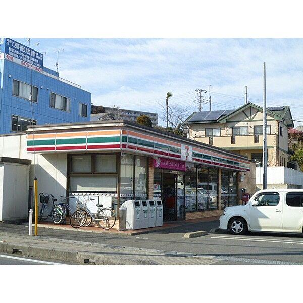 【周辺】コンビニ「セブンイレブン成田花崎町店まで423m」