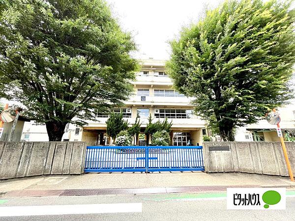 【周辺】小学校「富士見市立みずほ台小学校まで0m」