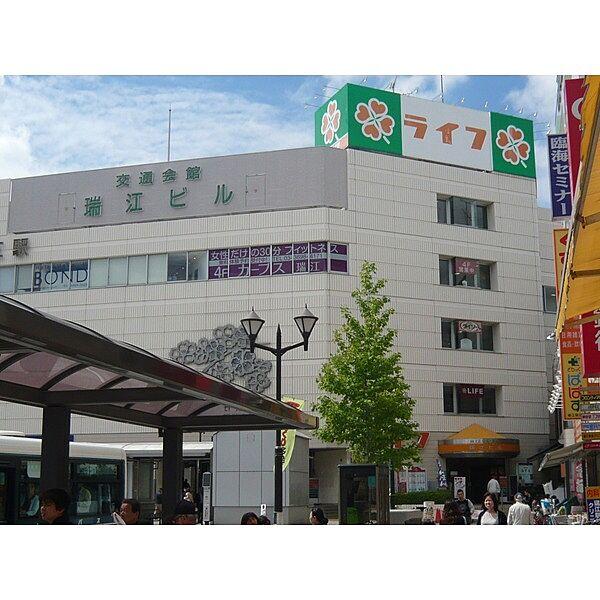 【周辺】スーパー「ヤマイチ江戸川店まで122m」瑞江駅