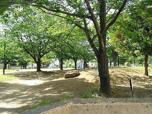 【周辺】公園「宇喜田東公園まで735m」