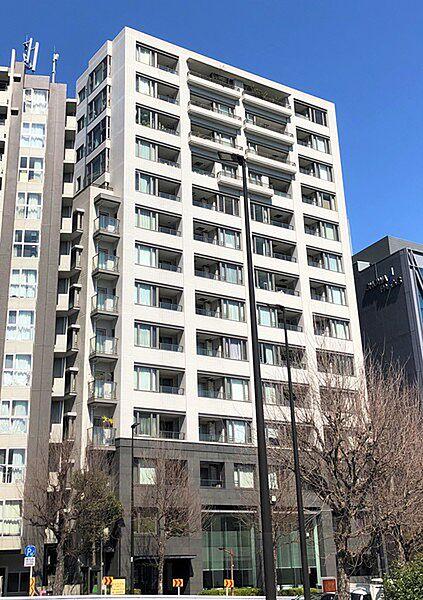 【外観】鉄骨鉄筋コンクリート造地下1階付地上14階・総戸数92戸