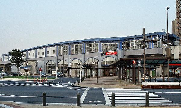 【周辺】周辺環境-駅(400m)つくばエクスプレス線「三郷中央」駅(徒歩5分)