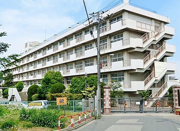 【周辺】みどりとほほえみの東浦和中学校