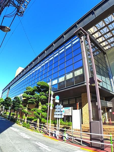 【周辺】板橋区立文化会館462m