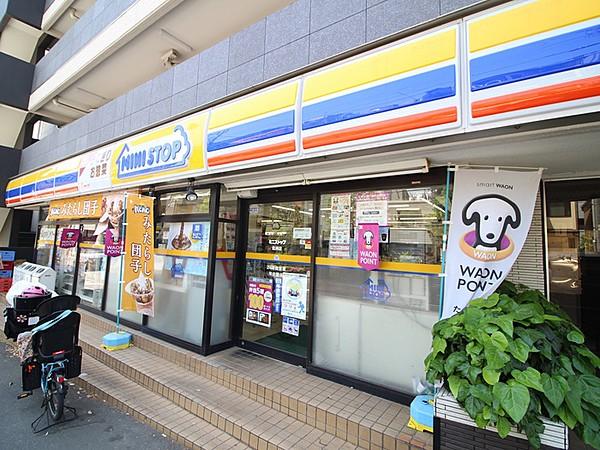 【周辺】ミニストップ 鮫洲店63m