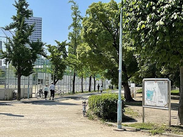 【周辺】下福島公園まで徒歩約８分（678m）