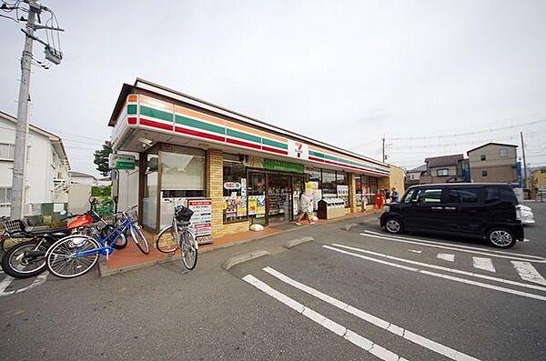 【周辺】セブンイレブン新座北野2丁目店 徒歩9分。コンビニ 690m