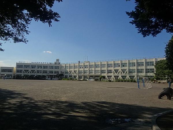 【周辺】昭島市立拝島第三小学校 594m