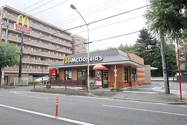 【周辺】マクドナルド東名川崎インター店 63m