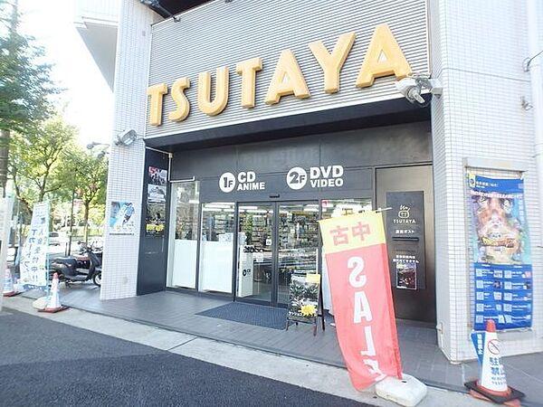 【周辺】TSUTAYA 777m