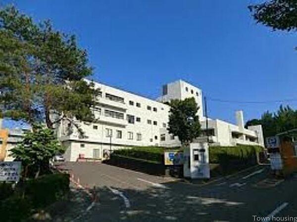 【周辺】多摩永山病院 徒歩10分。総合病院 730m