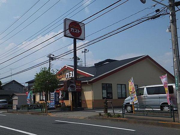 【周辺】ガスト町田真光寺店 徒歩24分。飲食店 1890m