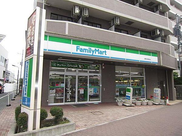 【周辺】ファミリーマート東府中駅前店 733m