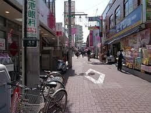 【周辺】長原商店街 徒歩1分。 80m