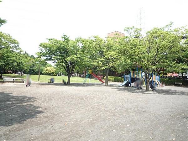 【周辺】洋光台駅前公園まで390ｍ