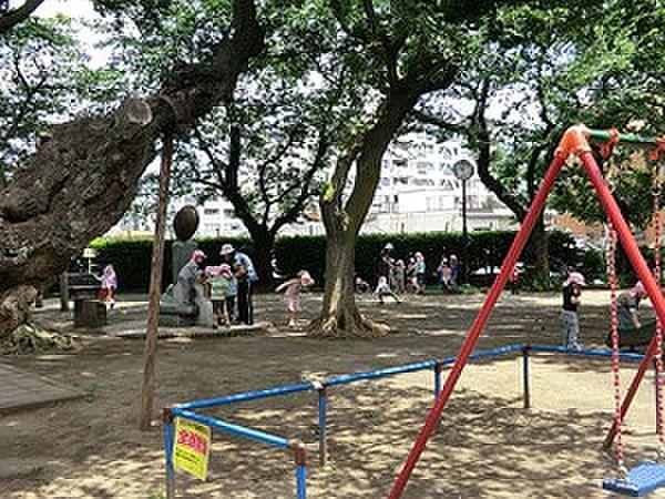 【周辺】雷神山児童遊園