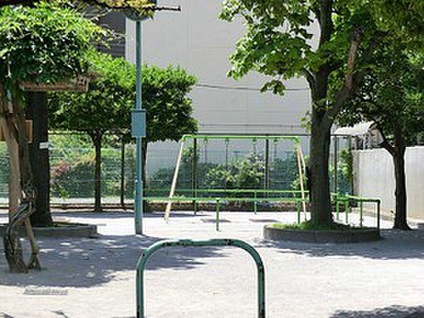 【周辺】周辺環境:本二北児童公園