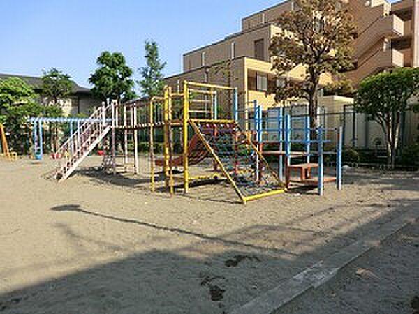【周辺】周辺環境:三輪児童公園