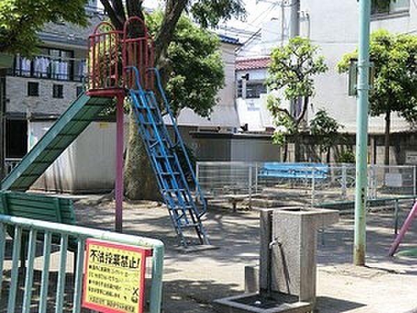 【周辺】周辺環境:本二児童公園