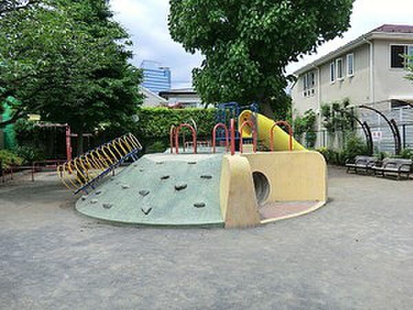 【周辺】周辺環境:初台児童遊園地