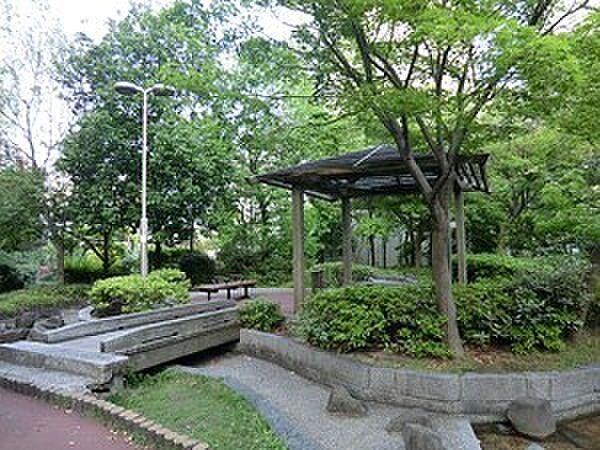 【周辺】周辺環境:桜川屋上公園