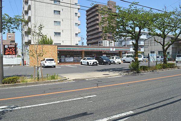 【周辺】セブンイレブン名古屋植田3丁目店まで120m