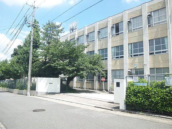 【周辺】名古屋市立川名中学校まで350m