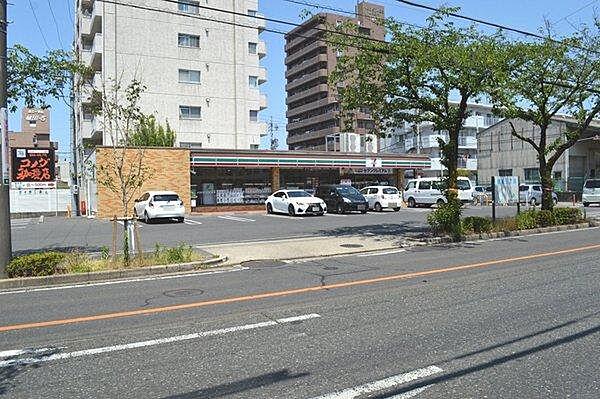 【周辺】セブンイレブン名古屋植田3丁目店まで170m