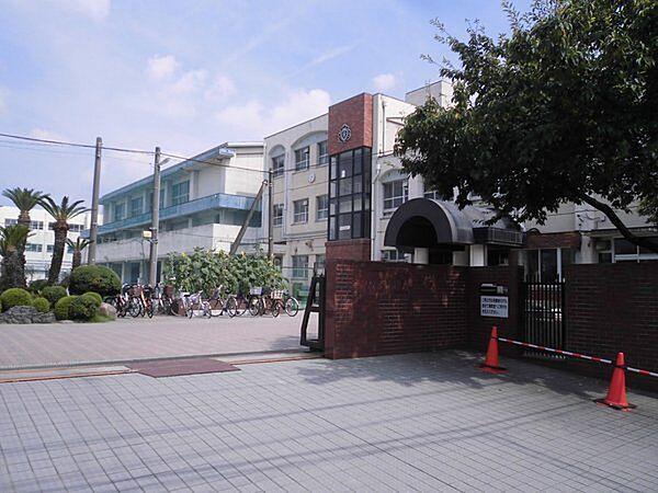 【周辺】名古屋市立松栄小学校まで590m