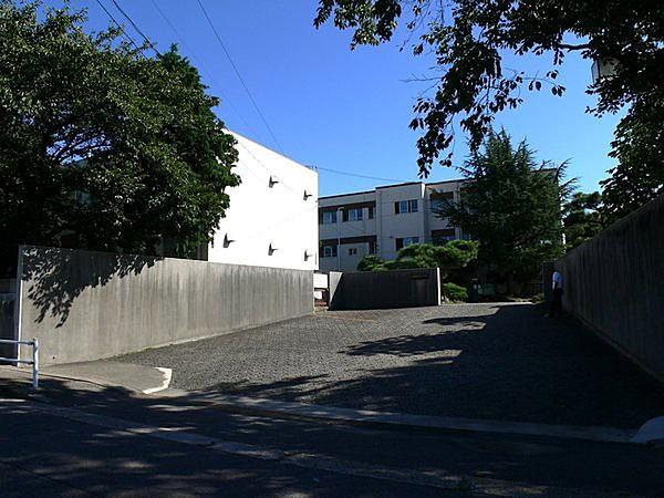 【周辺】名古屋市立猪高中学校まで1252m