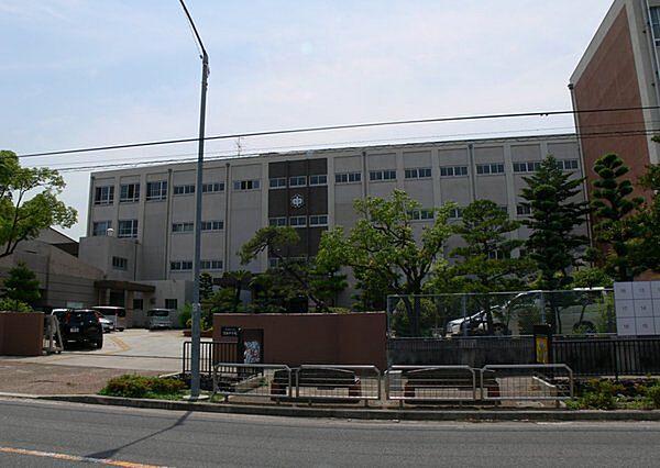 【周辺】名古屋市立鳴海中学校まで1360m