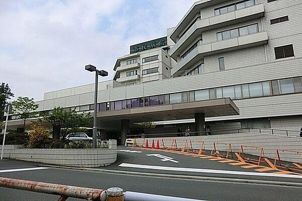 【周辺】横浜市立市民病院まで461m
