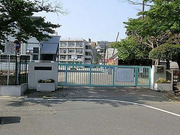 【周辺】横浜市立六浦小学校まで450m