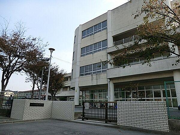 【周辺】横浜市立飯島中学校まで880m