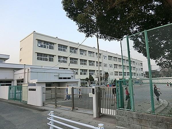【周辺】横浜市立上星川小学校まで800m