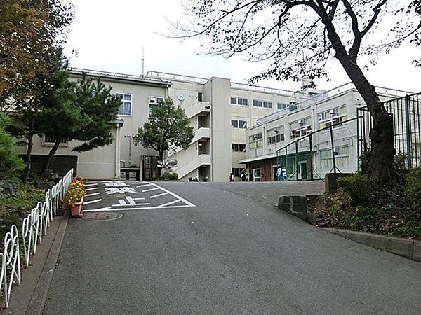 【周辺】横浜市立南が丘中学校まで504m