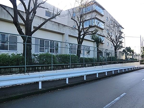 【周辺】横浜市立小机小学校まで1323m