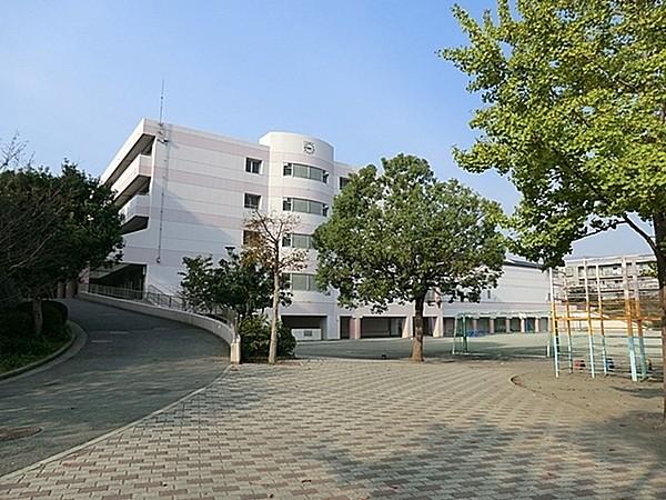 【周辺】横浜市立西が岡小学校まで950m
